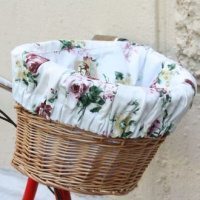 Плетеная корзина (различные расцветки)