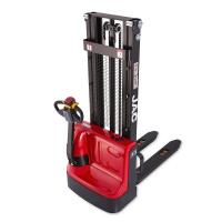 Самоходный штабелер JAC CDD 10-35 Compact Самоходный штабелер JAC CDD 10-35 Compact
